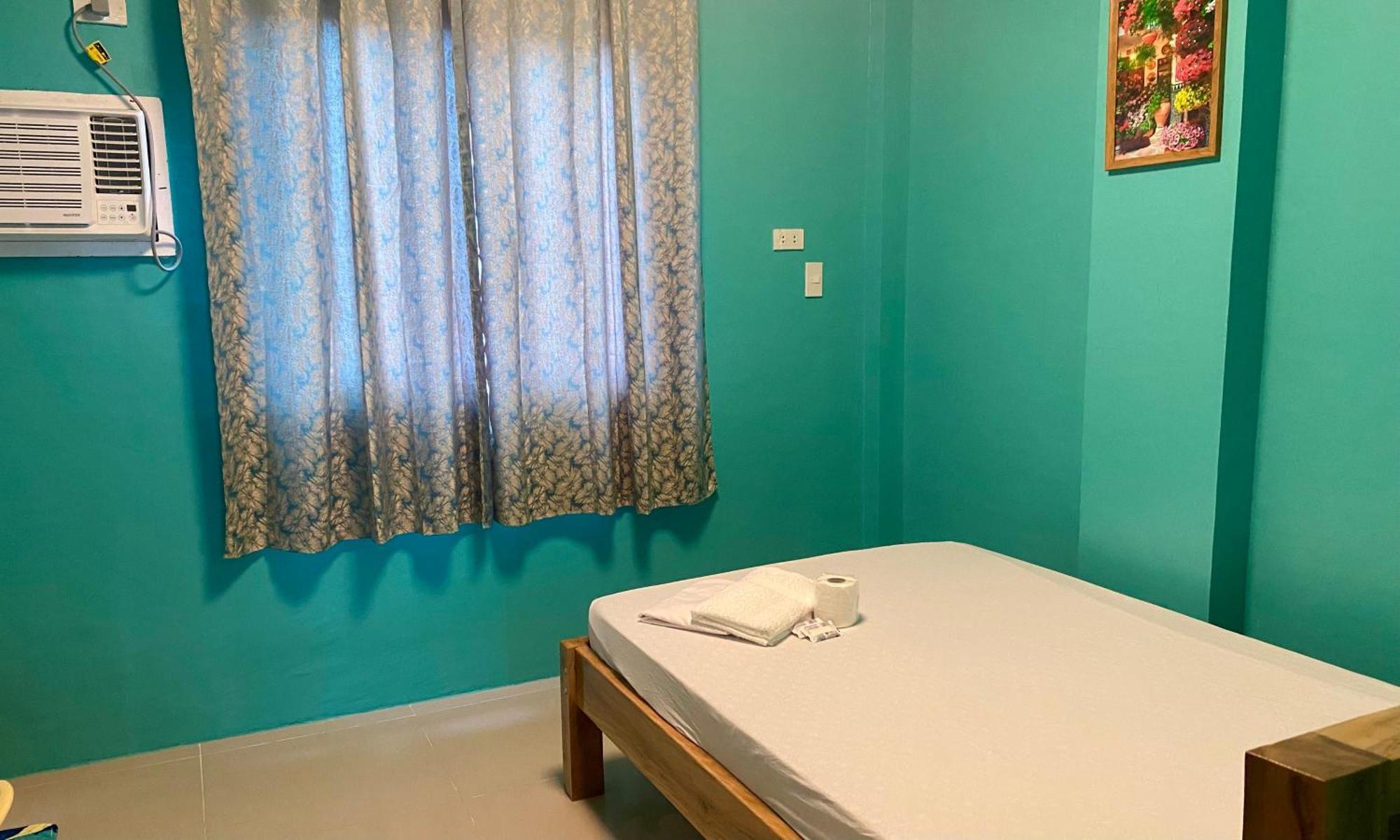 Drossgold Pension House Tubigon Bilik gambar